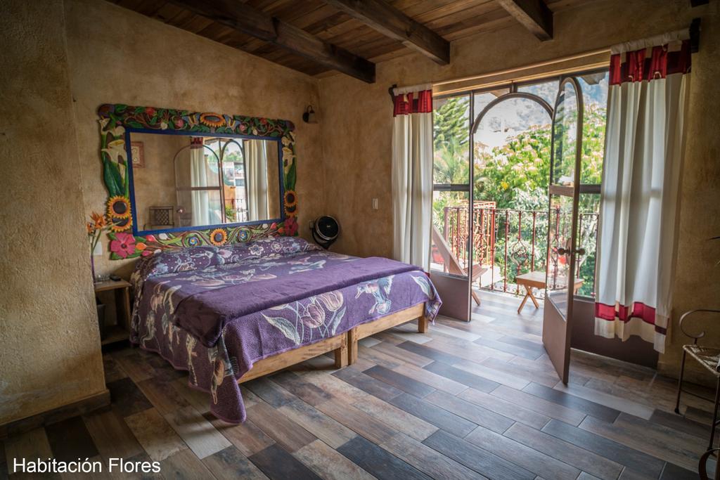 Flor De Cera Hotell Tepoztlán Exteriör bild